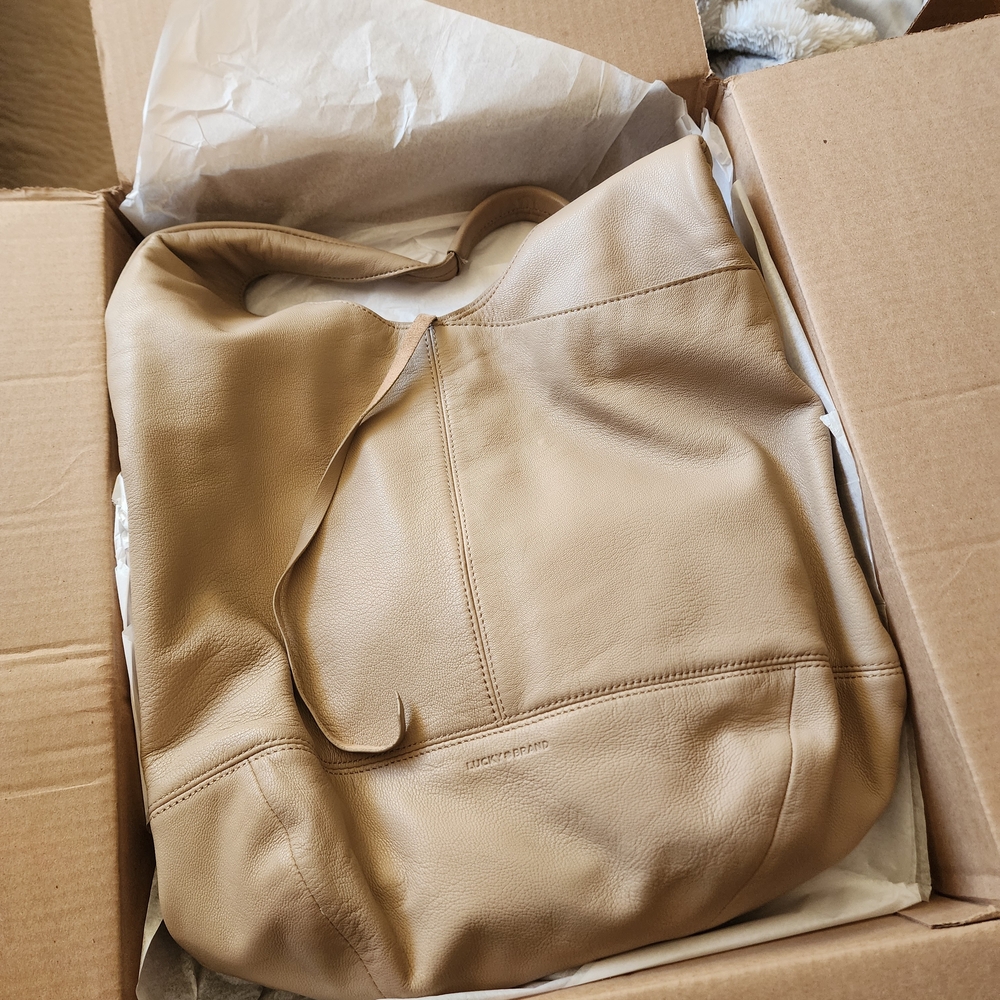 Lucky Brand Tan Hobo Bag - Picture 13 of 14